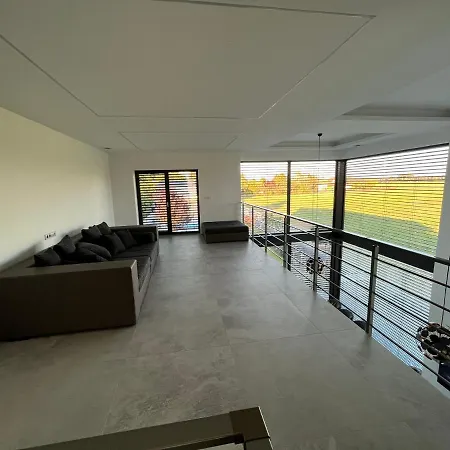Villa Luxury Vip 230m2+pool 37m2