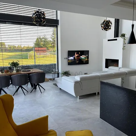 Luxury Vip 230m2+pool 37m2 Nové Jirny