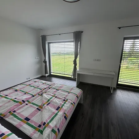 Luxury Vip 230m2+pool 37m2 Villa Nové Jirny